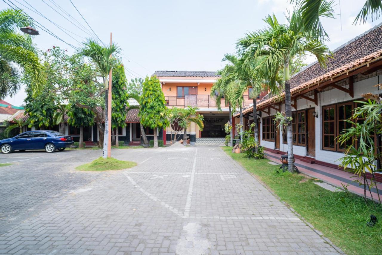 Reddoorz @ Panglima Sudirman Madiun Hotel Eksteriør billede